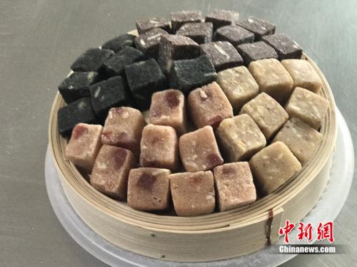 制作元宵時使用的餡料。<a target='_blank' href='http://www.chinanews.com/' >中新網</a> 吳濤 攝